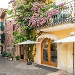Casa Sant Holiday home Sant'Anna d'Alfaedo